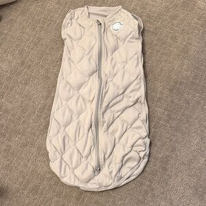 Dreamland Baby Quilted Weightwd Baby Sleep Sack Grey- 0-6M